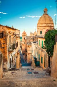 Sizilien: Perlen der Ostküste - Barock, Berge & Meer